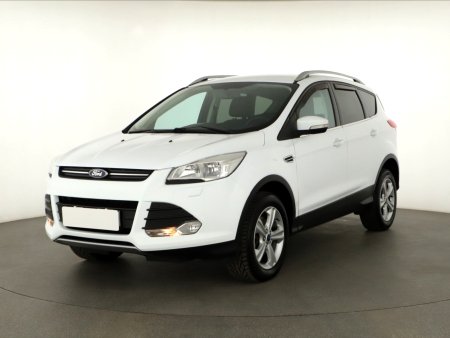 Ford Kuga, 2015 - pohled č. 3