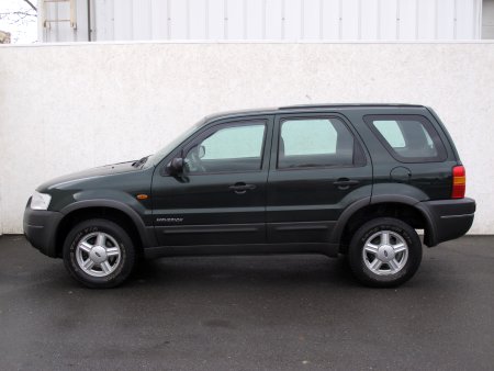 Ford Maverick, 2002 - pohled č. 4