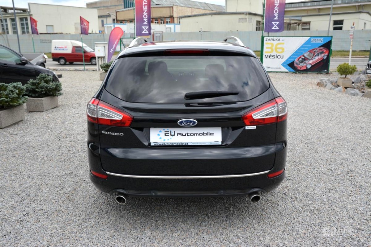 Ford Mondeo, 2011 - pohled č. 9
