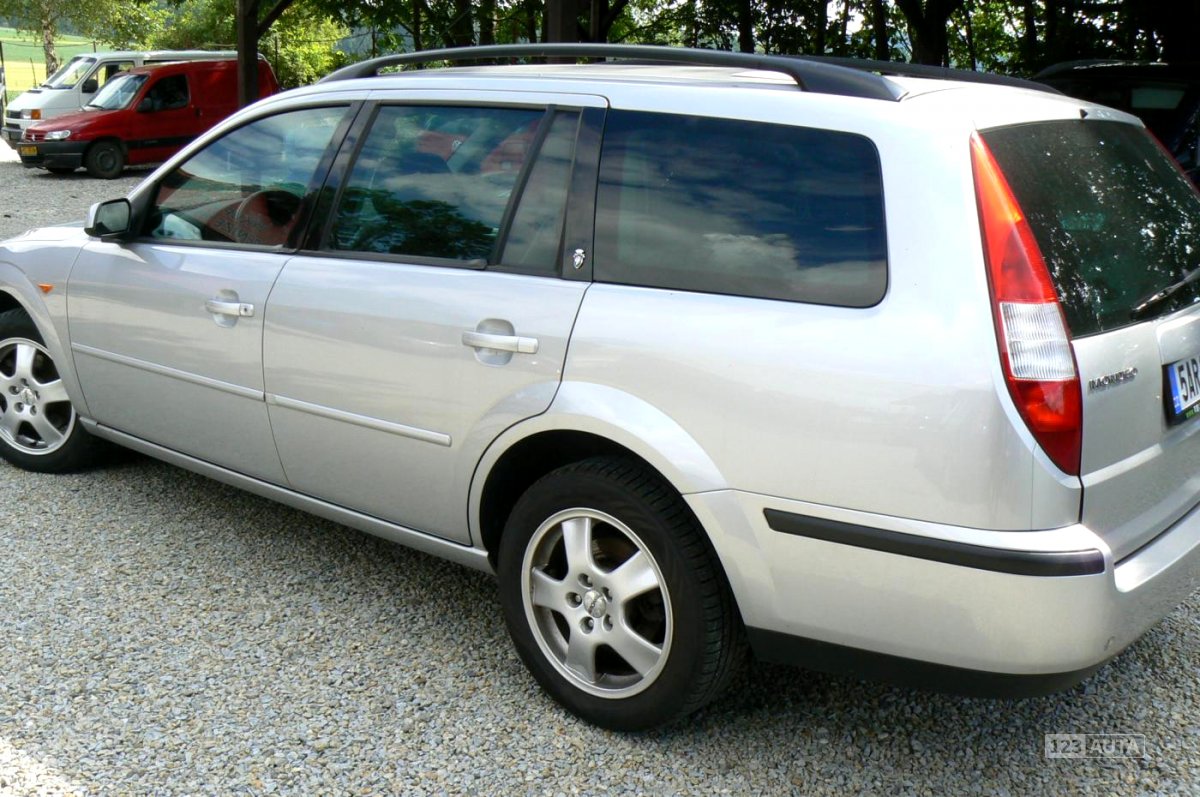 Alfa Romeo 159, 2006 - pohled č. 5