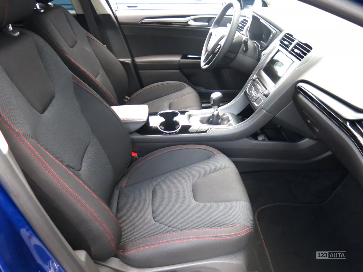 Ford Mondeo, 2017 - pohled č. 12