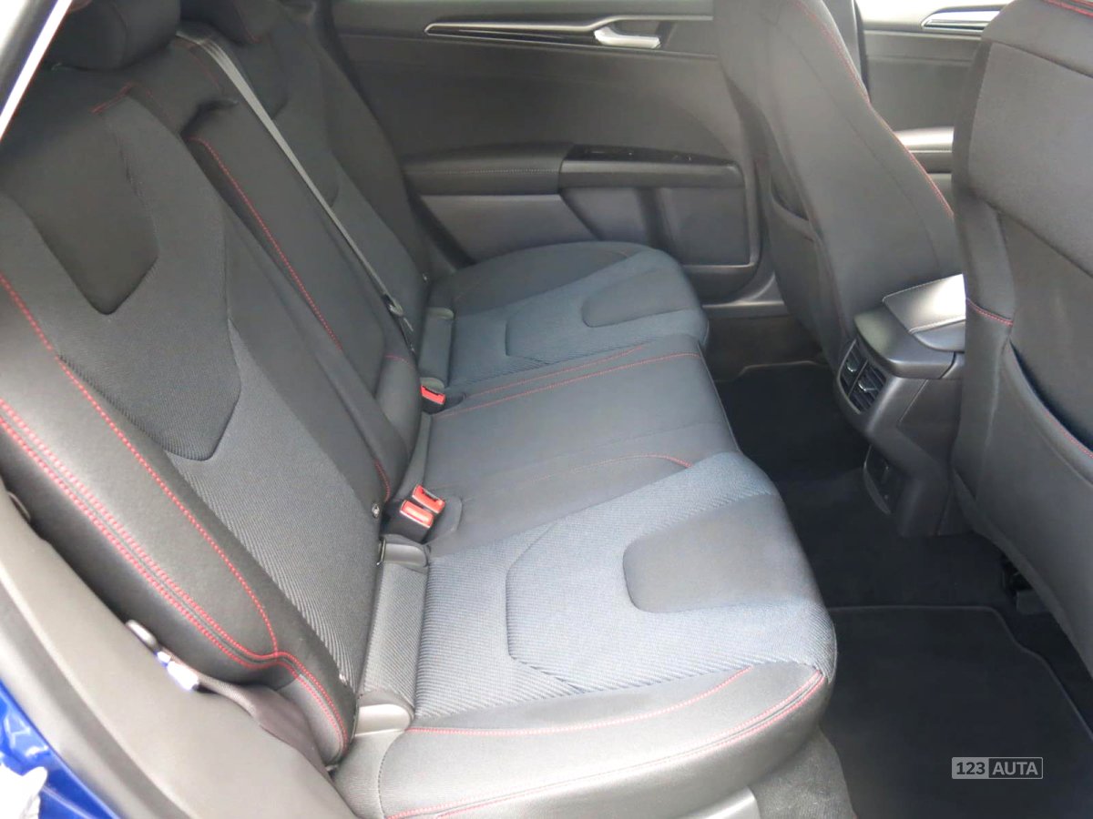 Ford Mondeo, 2017 - pohled č. 16