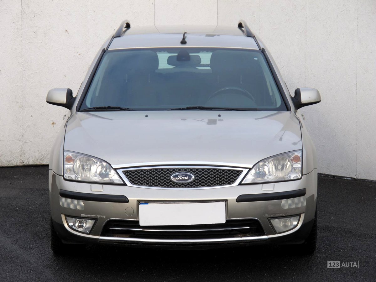 Ford Mondeo, 2004 - pohled č. 2