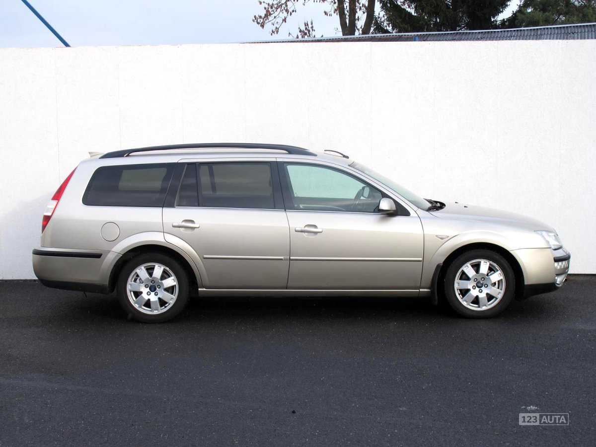 Ford Mondeo, 2004 - pohled č. 8