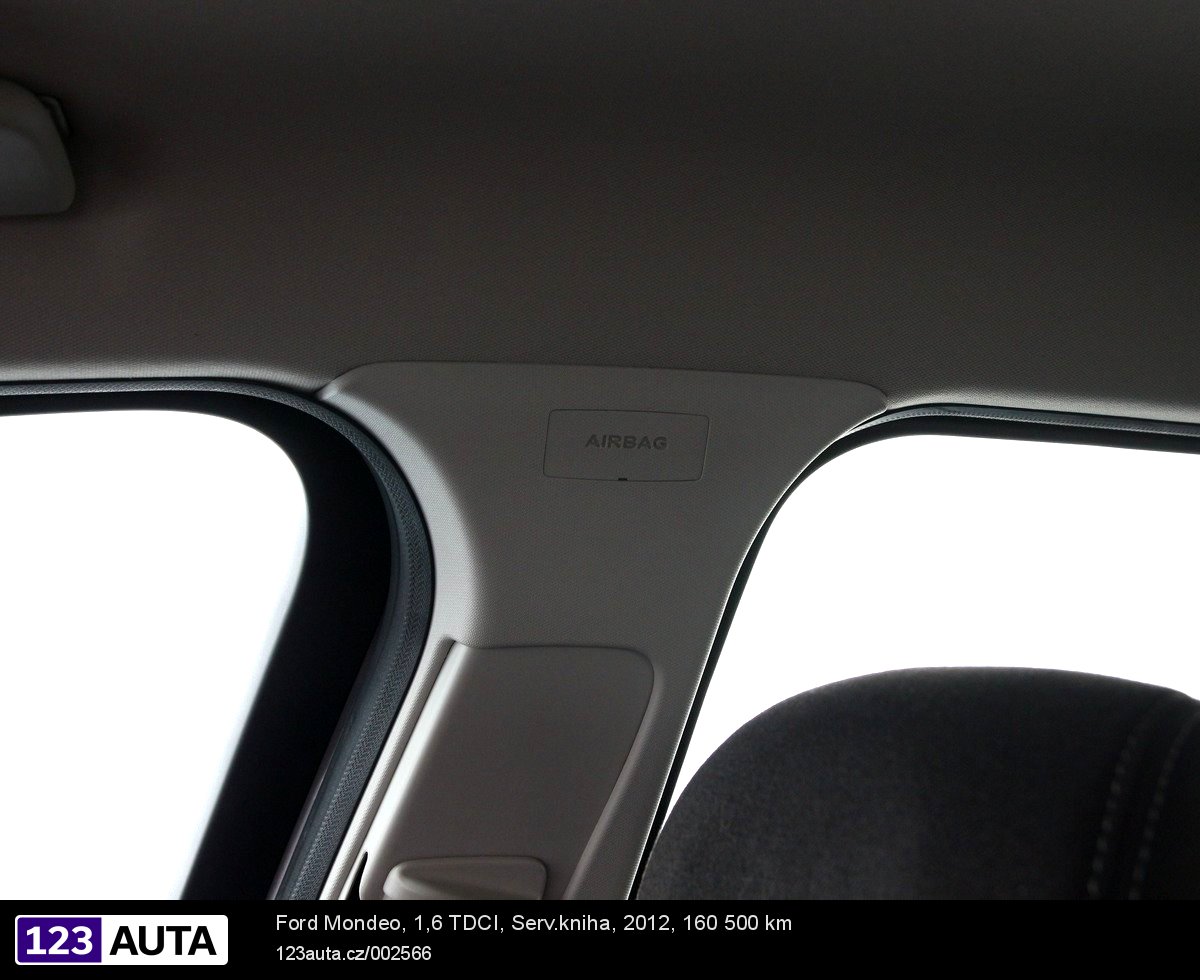 Ford Mondeo, 2012 - pohled č. 28