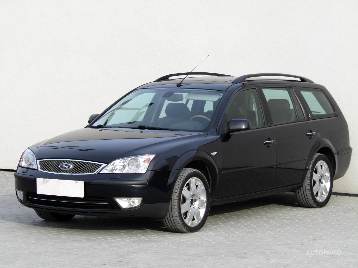 Ford Mondeo, 2004 - pohled č. 3