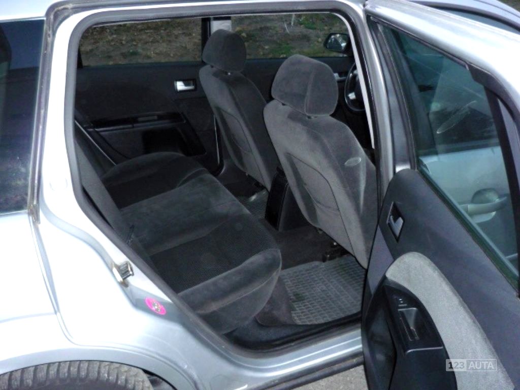 Ford Mondeo, 2003 - pohled č. 15