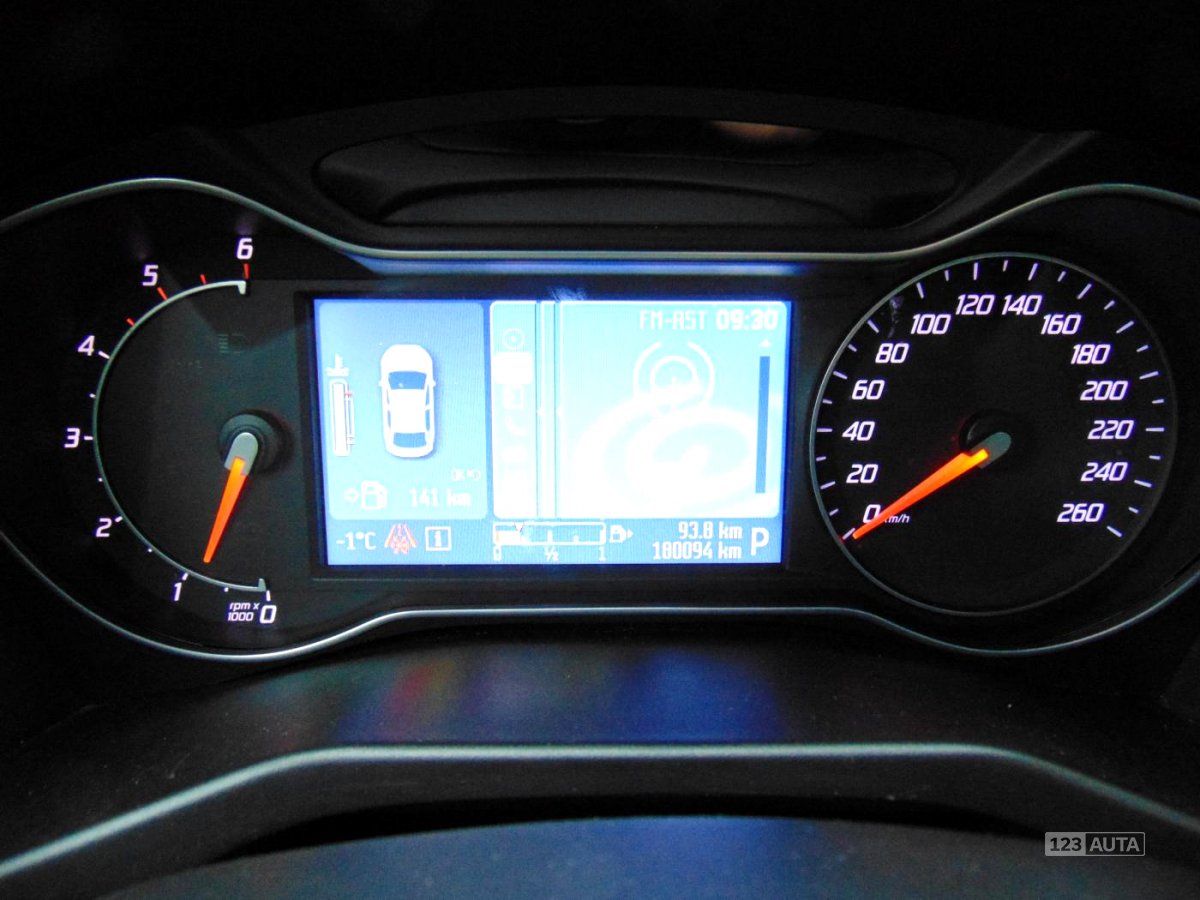 Ford Mondeo, 2012 - pohled č. 11