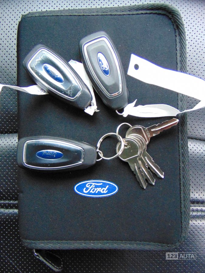 Ford Mondeo, 2012 - pohled č. 19