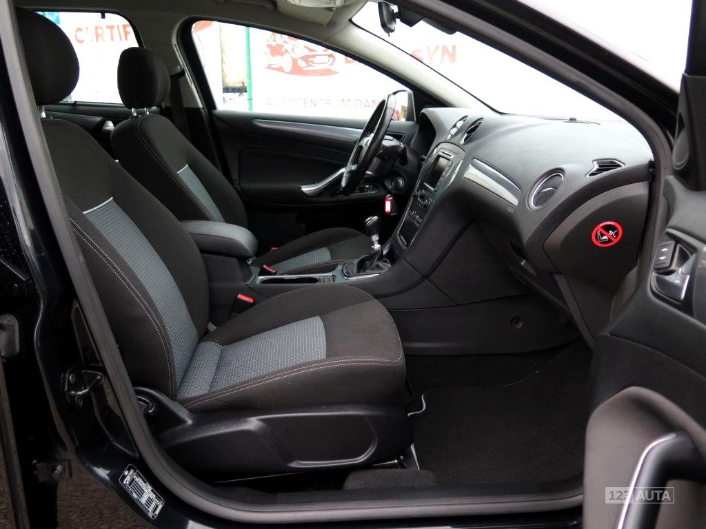 Ford Mondeo, 2010 - pohled č. 17