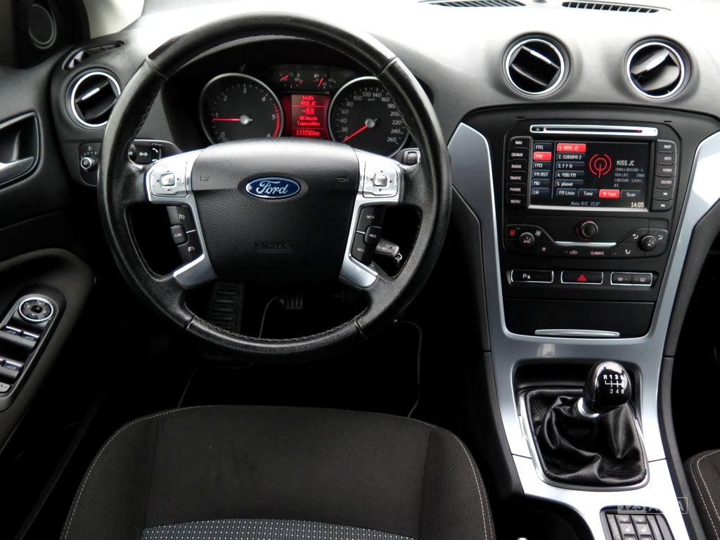 Ford Mondeo, 2010 - pohled č. 18