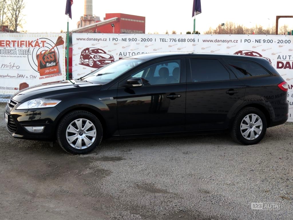 Ford Mondeo, 2011 - pohled č. 5