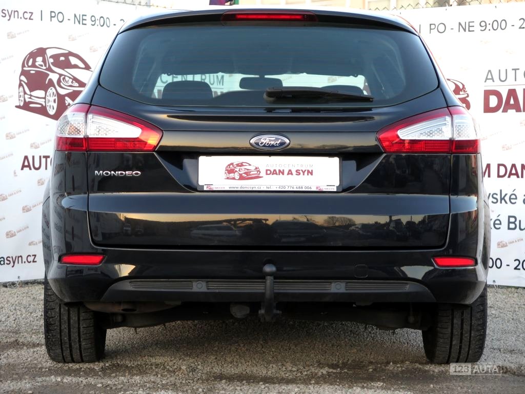 Ford Mondeo, 2011 - pohled č. 8