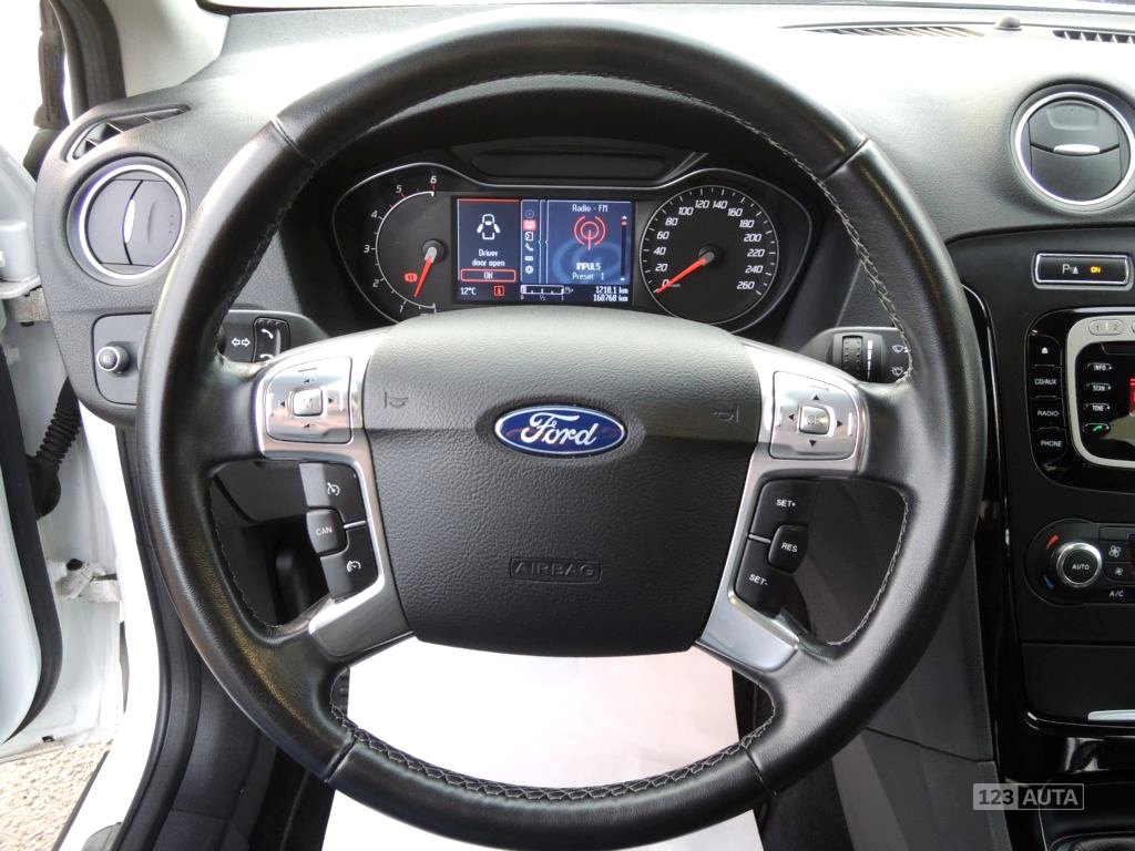 Ford Mondeo, 2011 - pohled č. 11