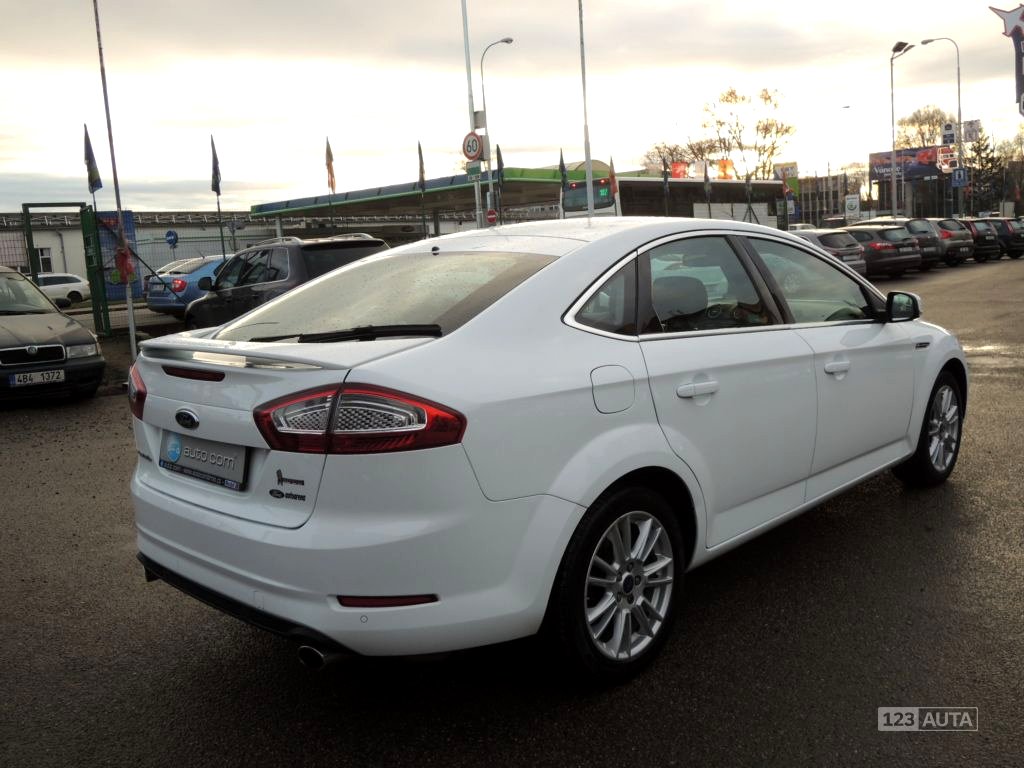 Ford Mondeo, 2011 - pohled č. 4