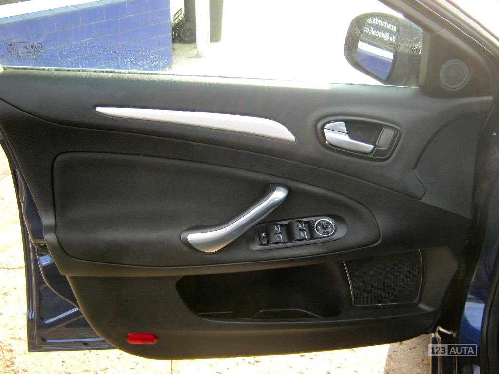 Ford Mondeo, 2008 - pohled č. 21