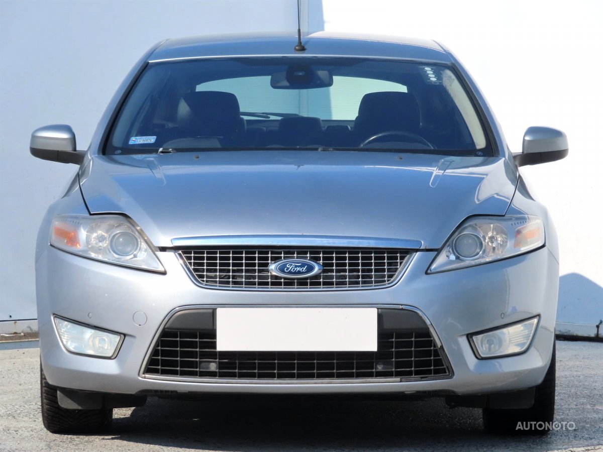 Ford Mondeo, 2010 - pohled č. 2