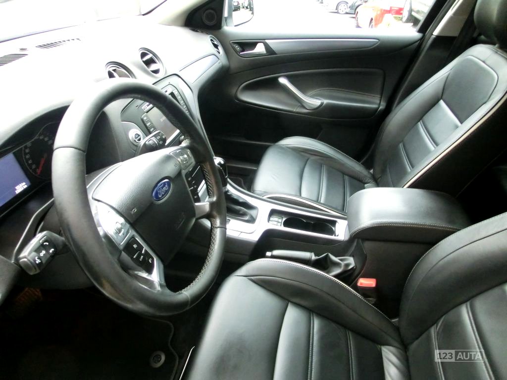 Ford Mondeo, 2012 - pohled č. 10