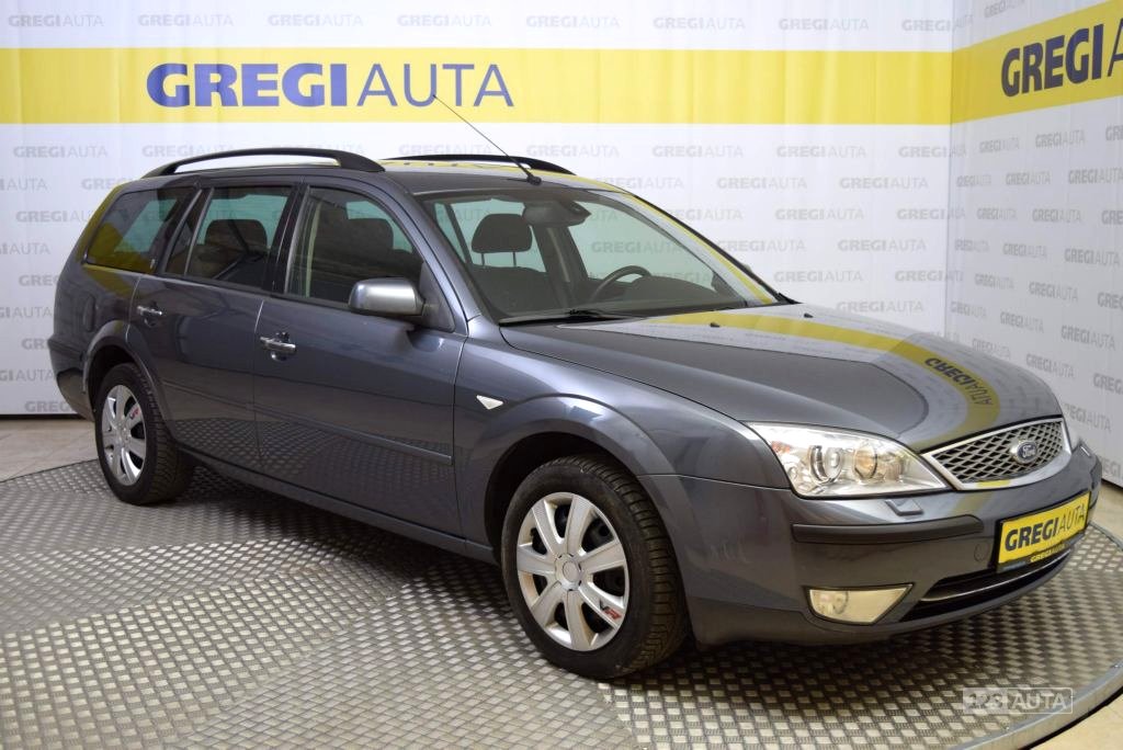 Ford Mondeo, 2004 - pohled č. 2