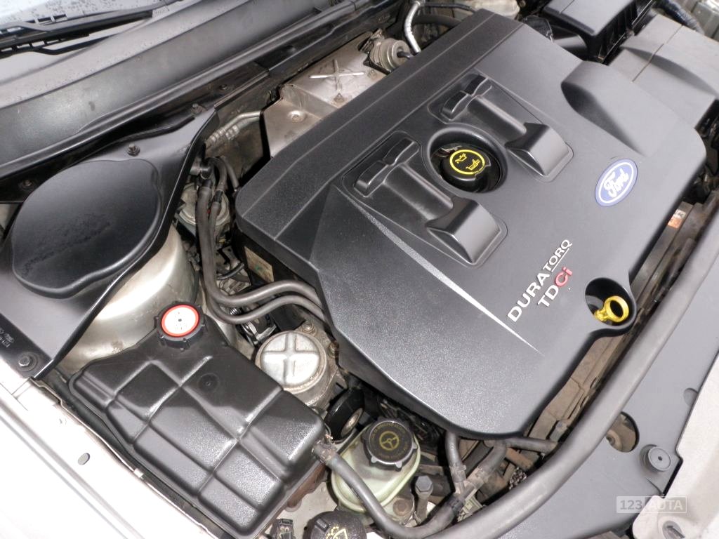 Ford Mondeo, 2002 - pohled č. 21