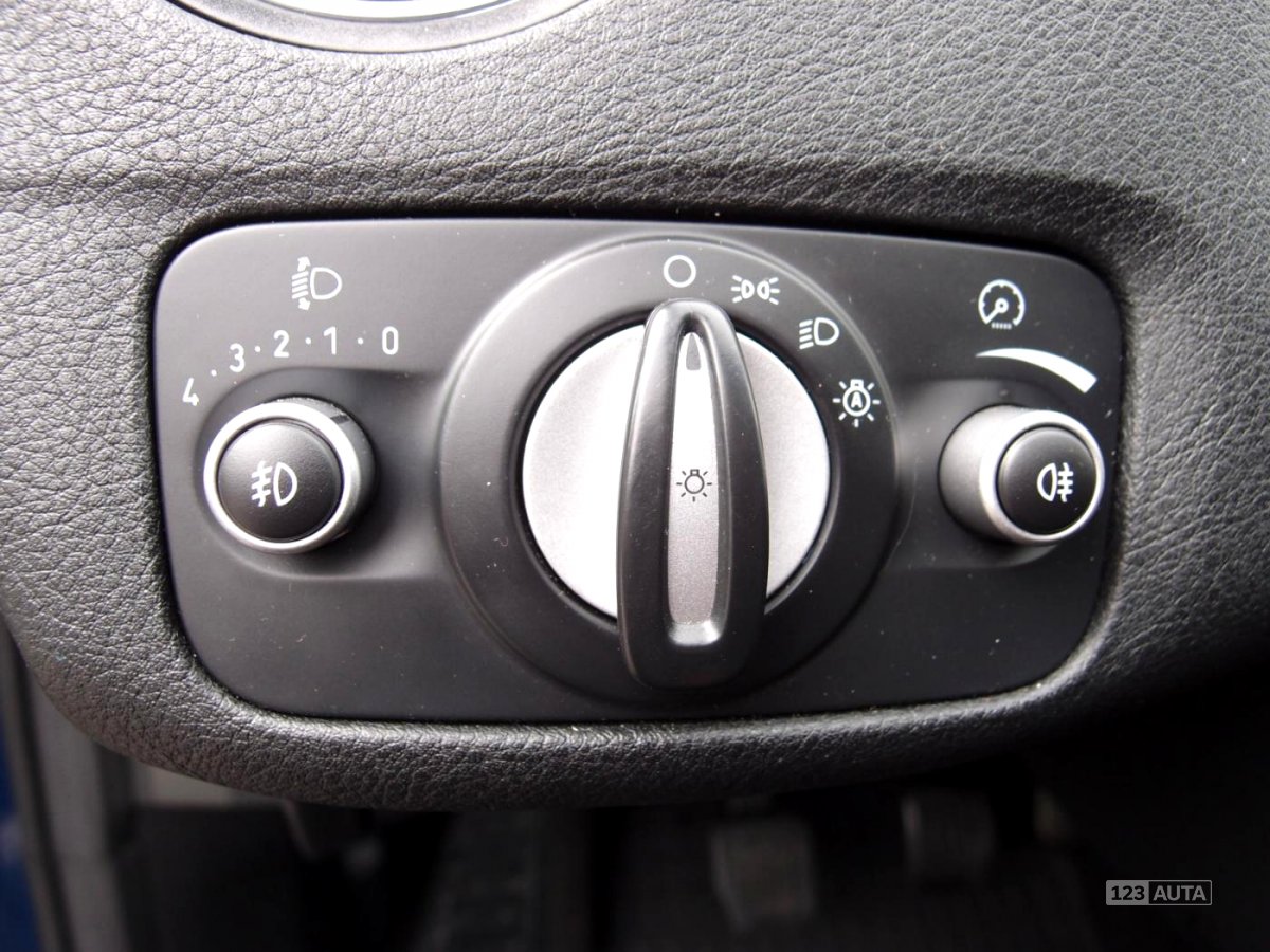 Ford Mondeo, 2010 - pohled č. 20