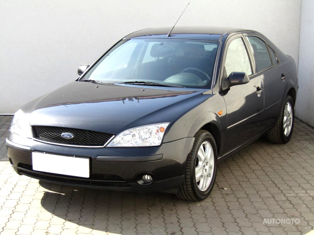 Ford Mondeo, 2002 - pohled č. 3