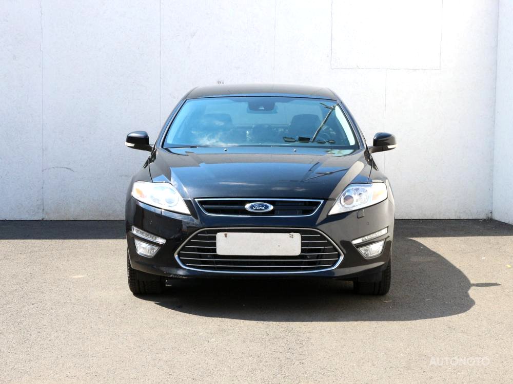 Ford Mondeo, 2012 - pohled č. 2