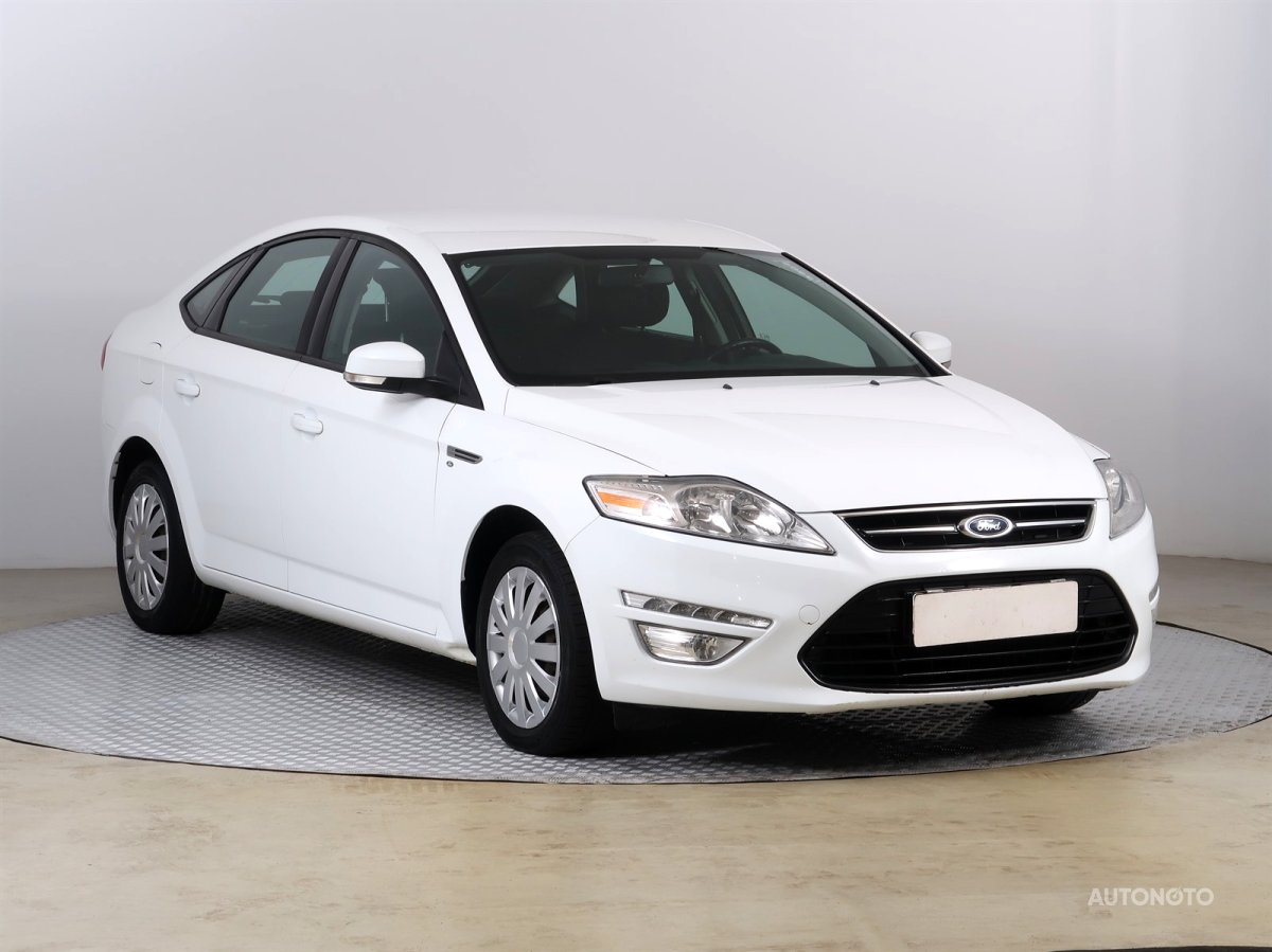 Ford Mondeo, 2012 - pohled č. 1