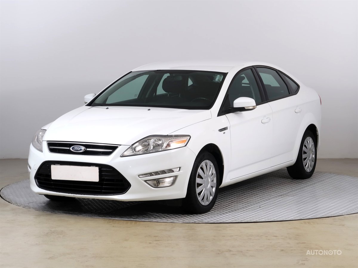 Ford Mondeo, 2012 - pohled č. 3