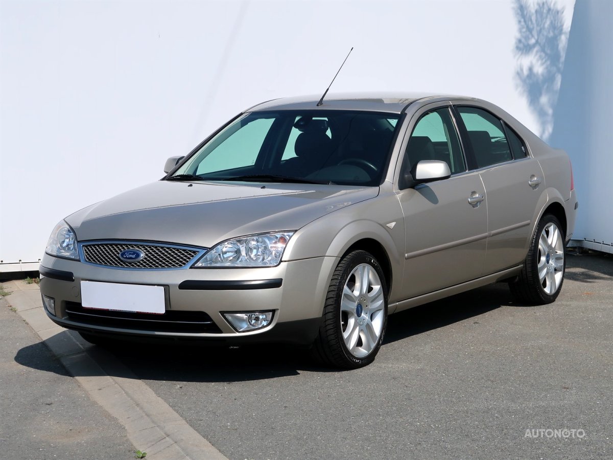Ford Mondeo, 2005 - pohled č. 3