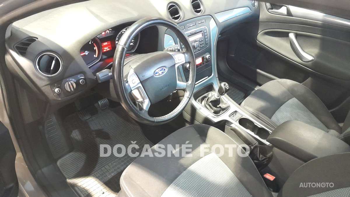 Ford Mondeo, 2010 - pohled č. 3