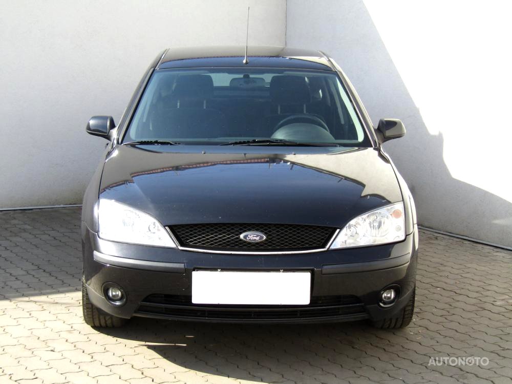 Ford Mondeo, 2001 - pohled č. 2