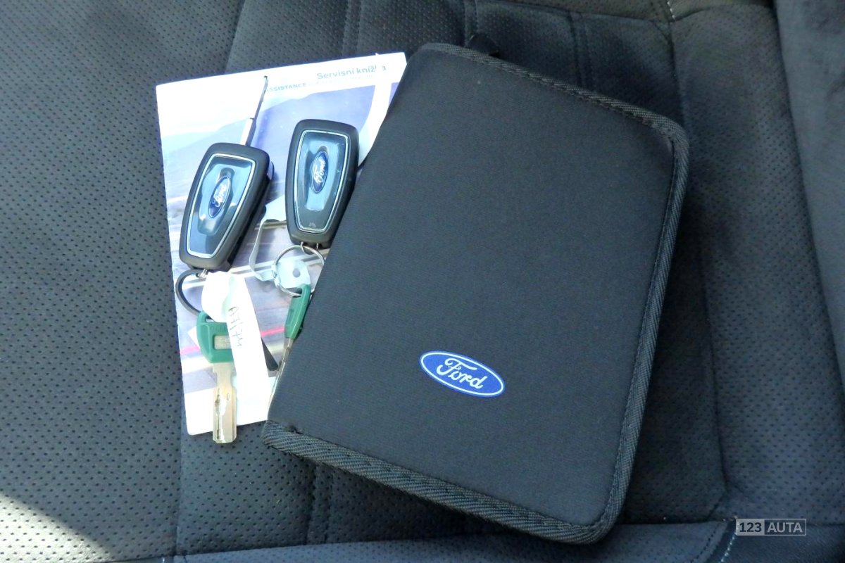 Ford Mondeo, 2014 - pohled č. 23