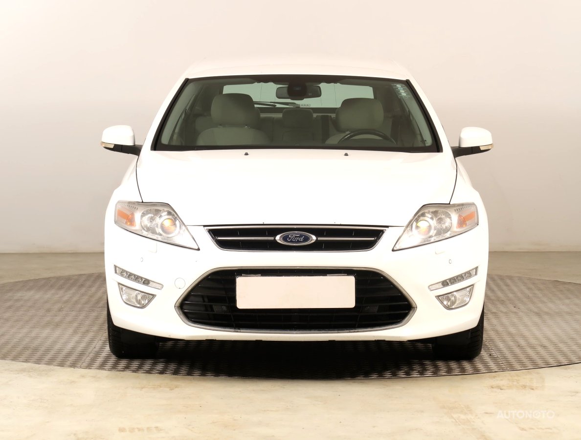 Ford Mondeo, 2012 - pohled č. 2