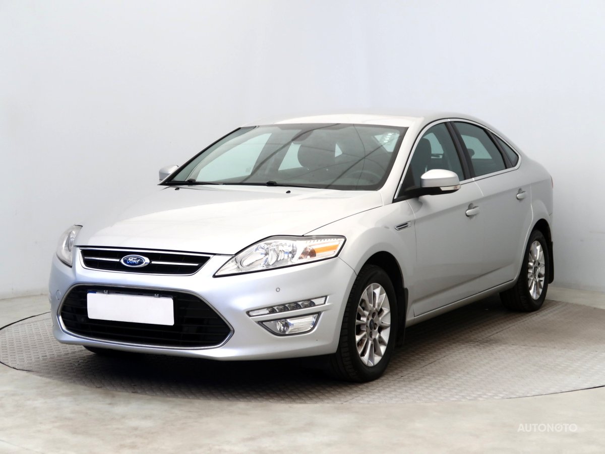 Ford Mondeo, 2011 - pohled č. 3