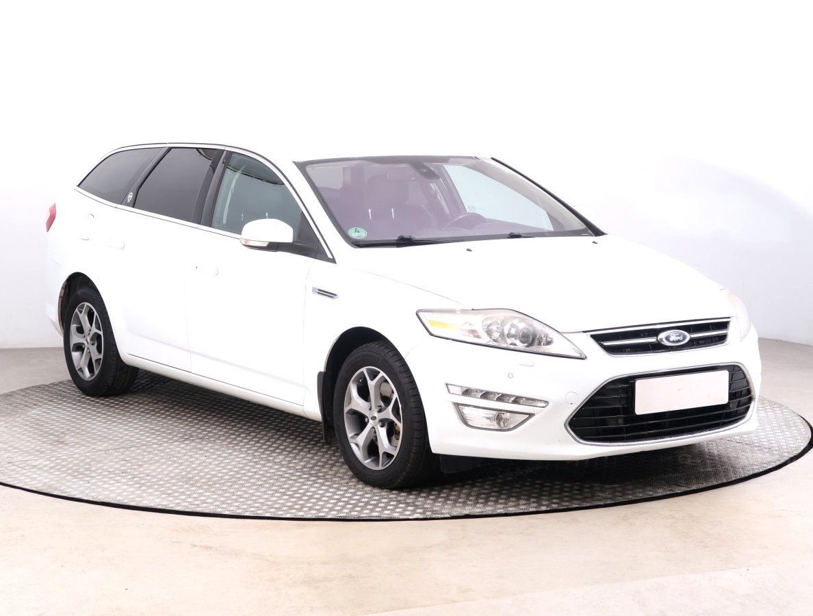 Ford Mondeo, 2011 - celkový pohled