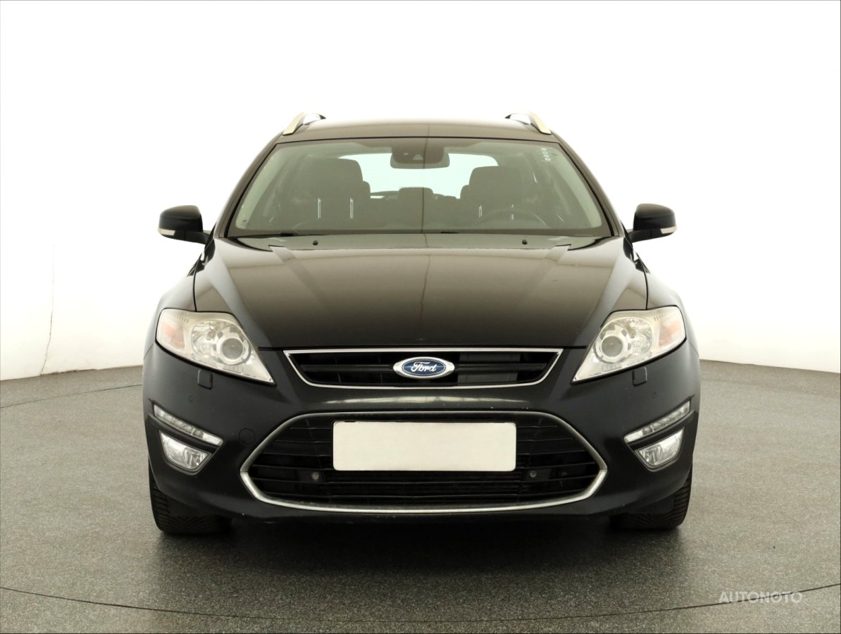 Ford Mondeo, 2011 - pohled č. 2