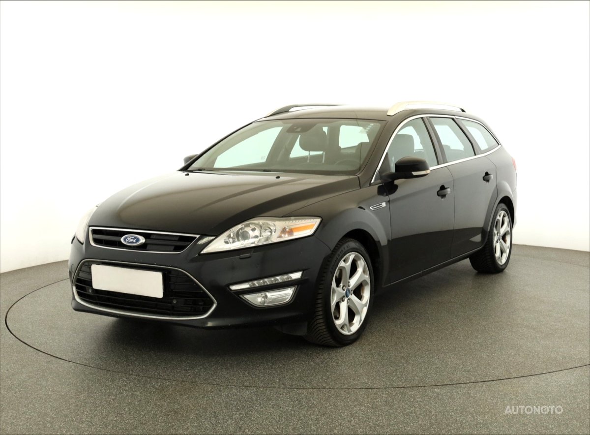 Ford Mondeo, 2011 - pohled č. 3