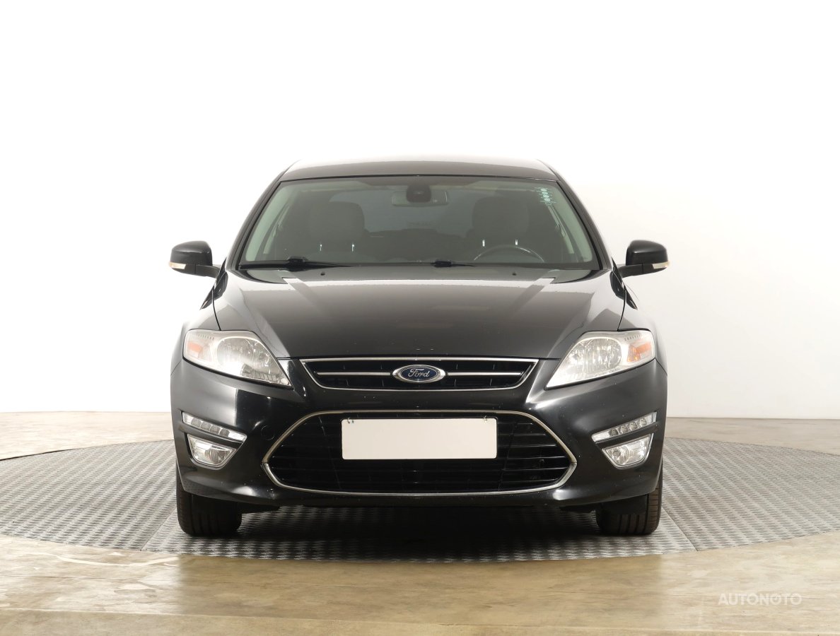 Ford Mondeo, 2011 - pohled č. 2