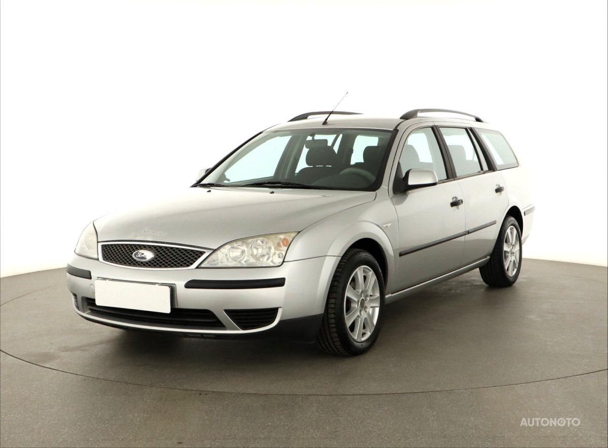 Ford Mondeo, 2004 - pohled č. 3