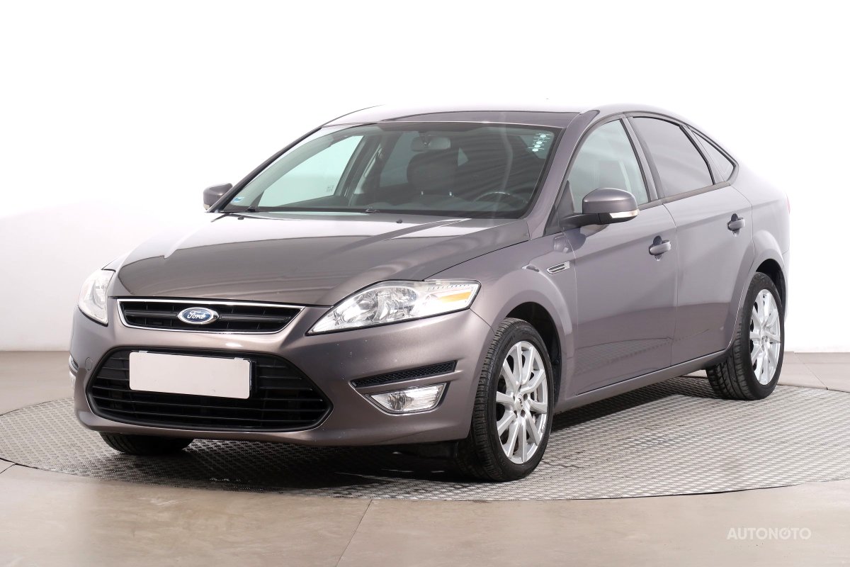 Ford Mondeo, 2011 - pohled č. 3