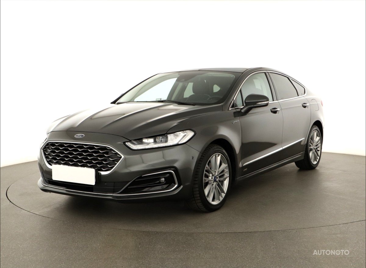 Ford Mondeo, 2020 - pohled č. 3