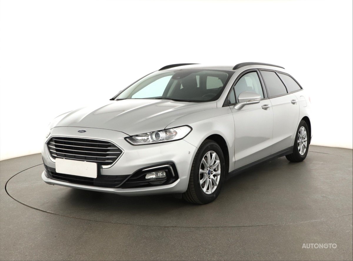 Ford Mondeo, 2020 - pohled č. 3