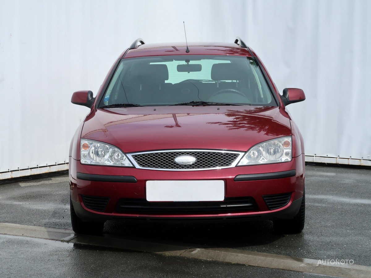 Ford Mondeo, 2004 - pohled č. 2
