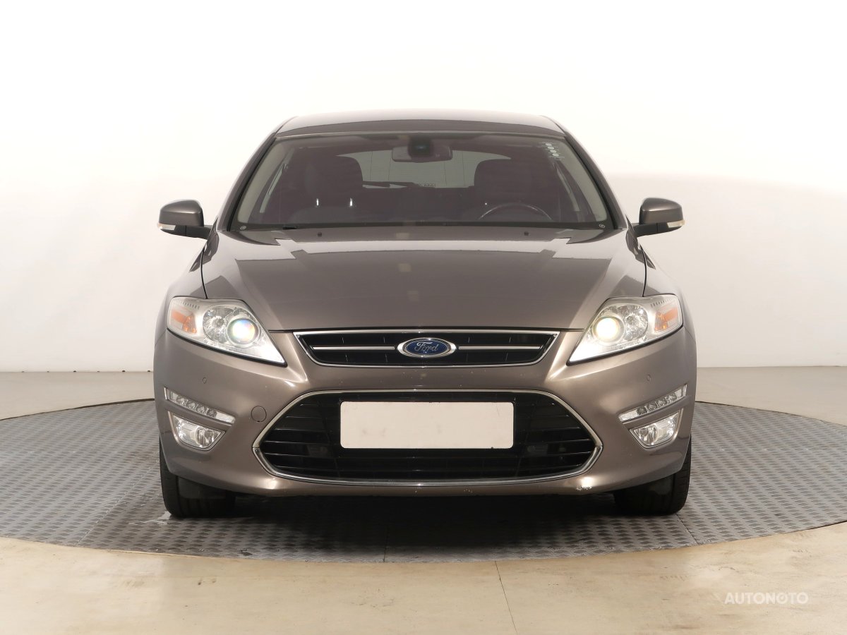Ford Mondeo, 2011 - pohled č. 2