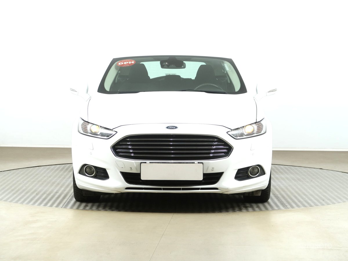 Ford Mondeo, 2017 - pohled č. 2