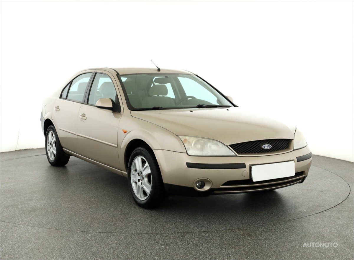Ford Mondeo, 2001 - celkový pohled