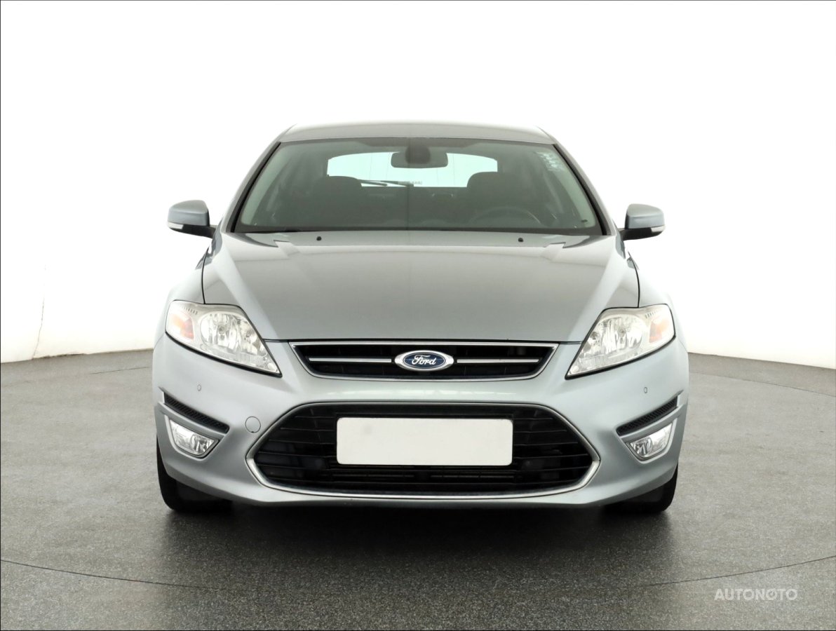 Ford Mondeo, 2011 - pohled č. 2