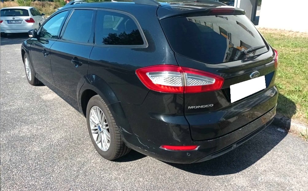 Ford Mondeo, 2010 - pohled č. 2