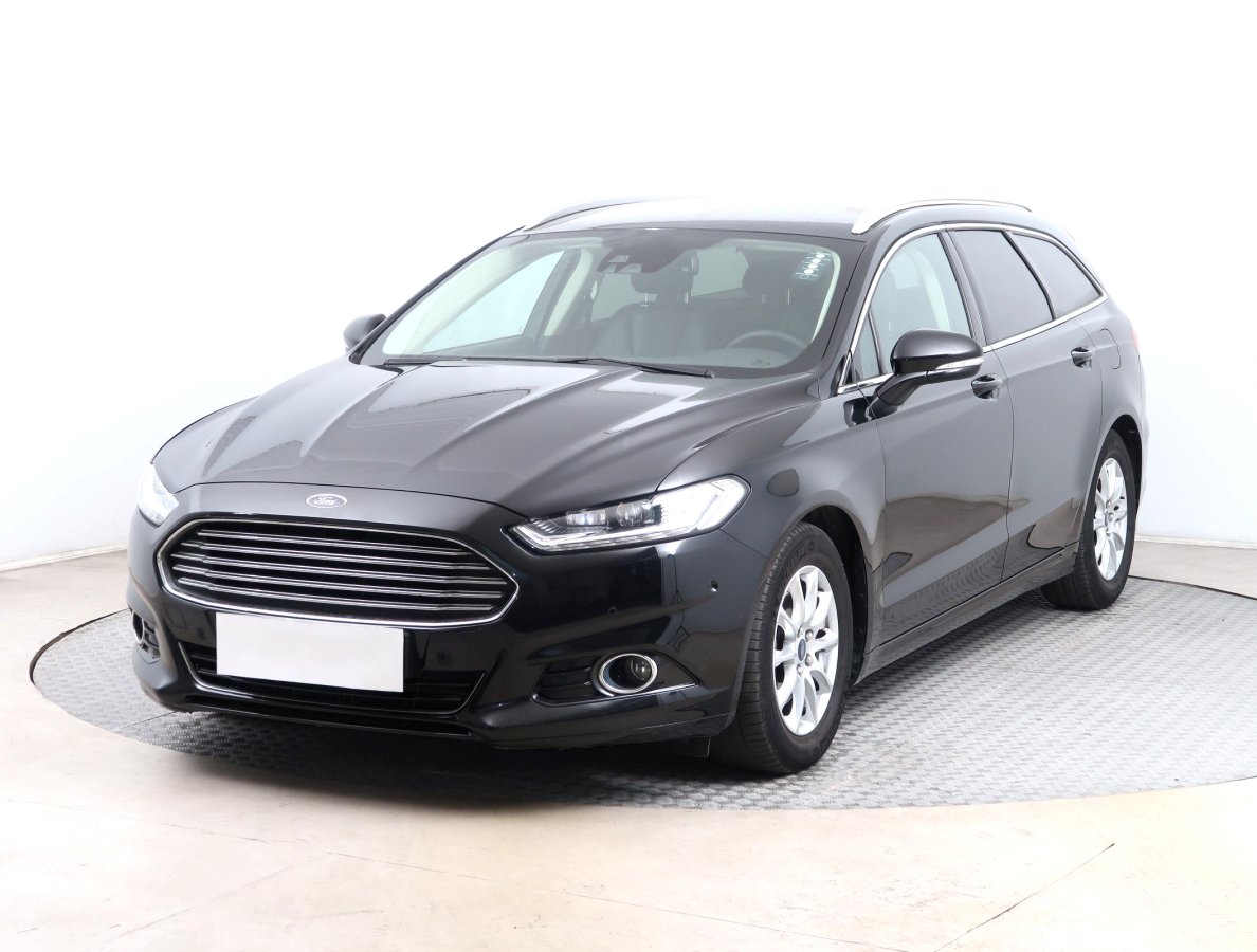 Ford Mondeo, 2019 - pohled č. 3